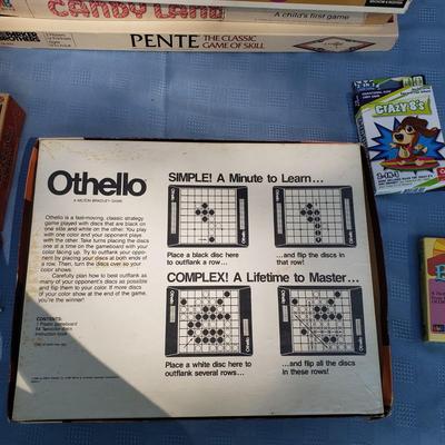 LOT 123G: Game Night! Vintage Candyland, Backgammon, Pente, and More