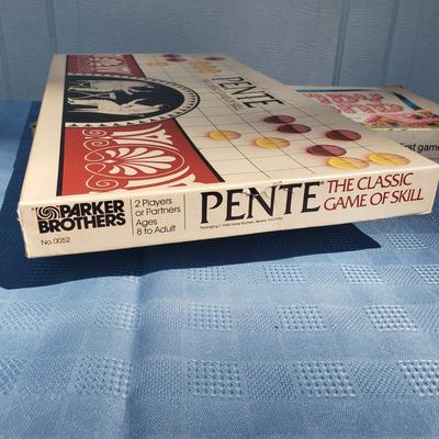LOT 123G: Game Night! Vintage Candyland, Backgammon, Pente, and More