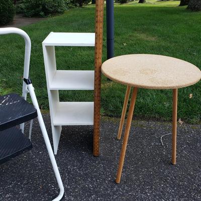 LOT 125G: Cosco Stepstool, Round Accent Table, 3-Tier Shelving Unit