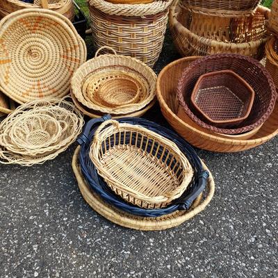 LOT 127G: Baskets Galore! Large Assortment of Baskets in Various Shapes and Sizes