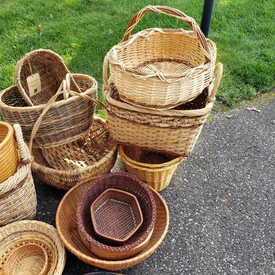 LOT 127G: Baskets Galore! Large Assortment of Baskets in Various Shapes and Sizes