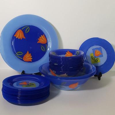 LOT 130L: Arcoroc France Blue Matys Glass Tableware with Orange Tulips