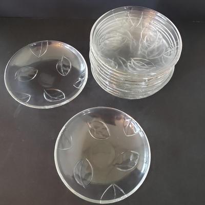 LOT 131L: Embossed Oyster Shell Dish, Mikasa Satin Leaves Bowl, and Set of 12 Botanic Leaf Dishes
