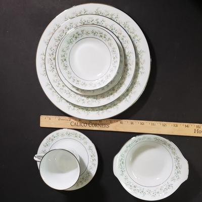 LOT 137D: Noritake Savannah Service for 12, Serving Platters and Bowls, Teacups/Saucers, and Creamer with Sugar