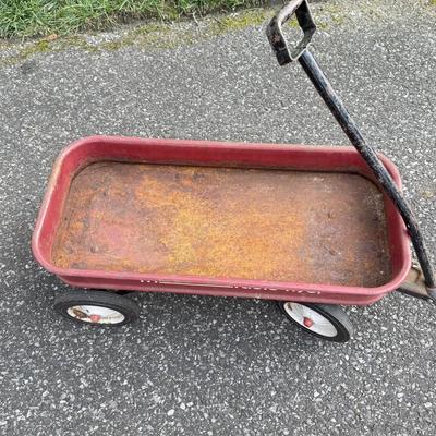 LOT 142G: Vintage 9A Radio Flyer