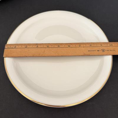 LOT 145F: Krautheim Selb Bavaria Germany Dinner Plates