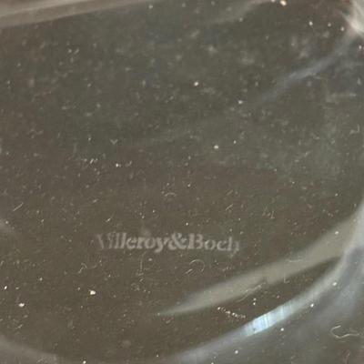 LOT 146F: Villeroy & Boch Glass Vase & 12 China Plates (1748)