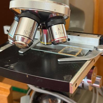 LOT 148F: Vintage Bristolscope Bristoline Microscope