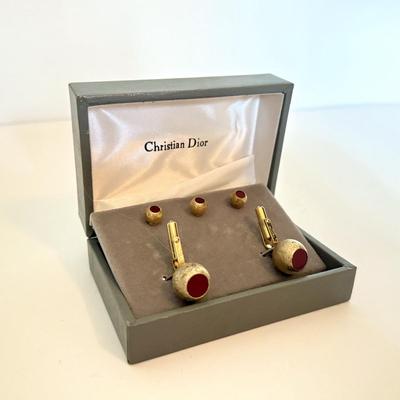 LOT 162F: Christian Dior Cufflinks & Tie Tacks Set