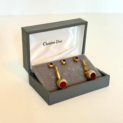 LOT 162F: Christian Dior Cufflinks & Tie Tacks Set