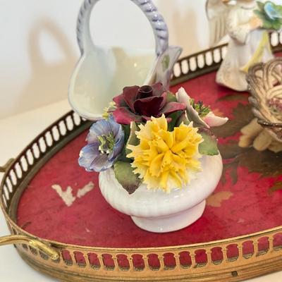 LOT 165F: Vintage Red Rose Tray & Ceramic Trinkets
