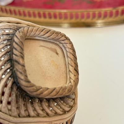LOT 165F: Vintage Red Rose Tray & Ceramic Trinkets