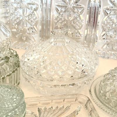 LOT 167F: Pressed Glass & Cut Crystal Trinket Dishes & Trays