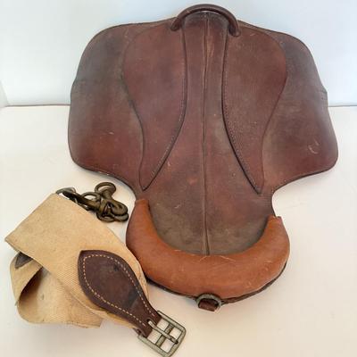 LOT 177F: Vintage Lead Line Saddle