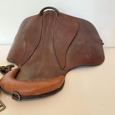 LOT 177F: Vintage Lead Line Saddle