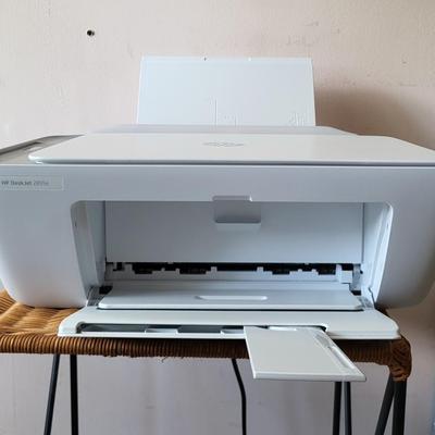 LOT 184S: HP DeskJet 2855e Wireless Printer/Scanner/Copier