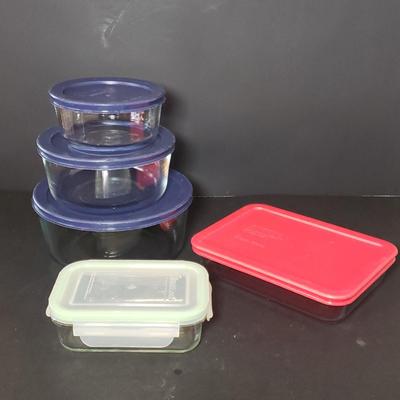 LOT 221K: Pyrex and Sistema Storage Container Sets; Salad Spinner