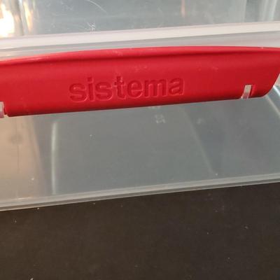 LOT 221K: Pyrex and Sistema Storage Container Sets; Salad Spinner