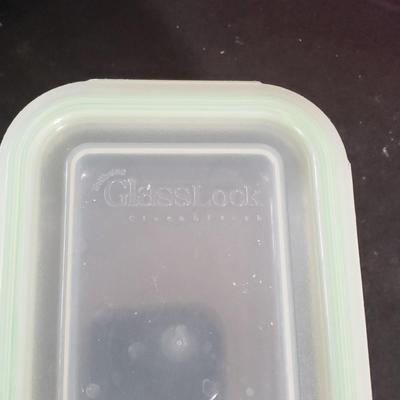 LOT 221K: Pyrex and Sistema Storage Container Sets; Salad Spinner