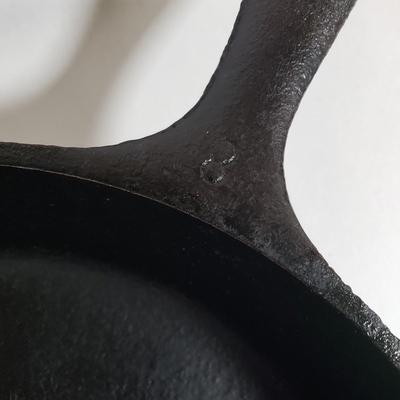 LOT 224K: Cast Iron Frying Pans; Lodge Round Mini Serving Pans