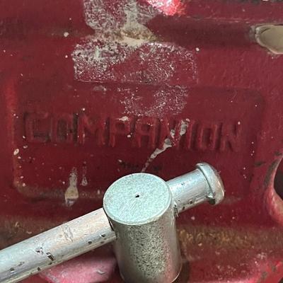 Wooden Work Bench With Vise (STF-MG)