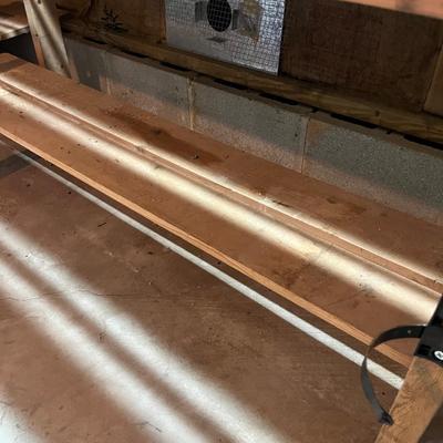 Wooden Work Bench With Vise (STF-MG)