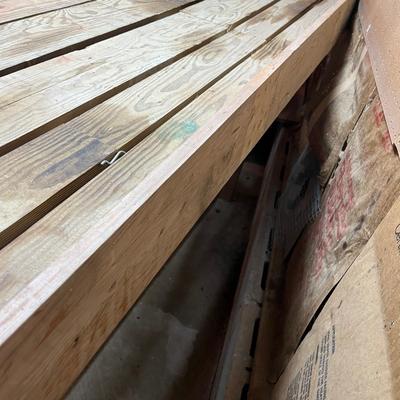Wooden Work Bench With Vise (STF-MG)
