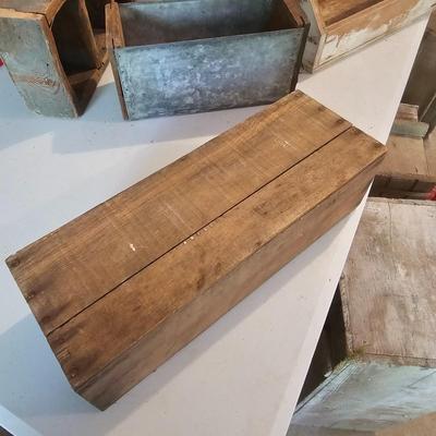 Vintage Wood Containers & Tool Boxes (G-JS)