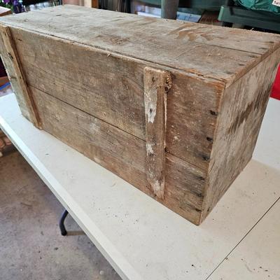 Vintage Wood Containers & Tool Boxes (G-JS)