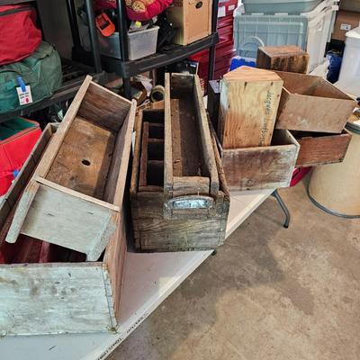 Vintage Wood Containers & Tool Boxes (G-JS)