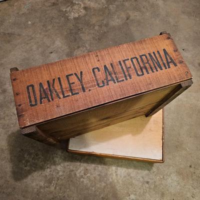 Vintage Wood Containers & Tool Boxes (G-JS)