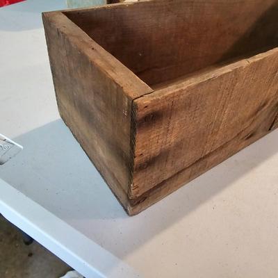Vintage Wood Containers & Tool Boxes (G-JS)