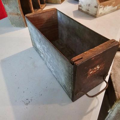 Vintage Wood Containers & Tool Boxes (G-JS)