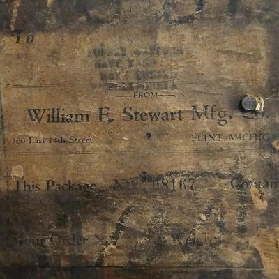 Vintage Wood Containers & Tool Boxes (G-JS)
