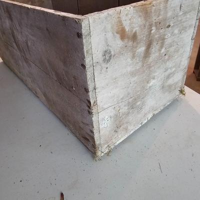 Vintage Wood Containers & Tool Boxes (G-JS)