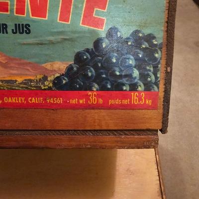 Vintage Wood Containers & Tool Boxes (G-JS)