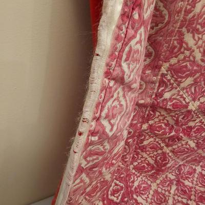 Assorted Quilts, Wall Hangers + Quilt Rack (GB1-JS)