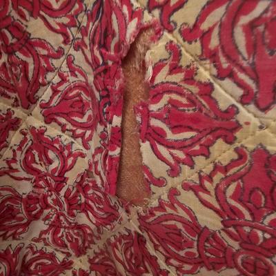 Assorted Quilts, Wall Hangers + Quilt Rack (GB1-JS)