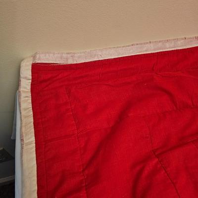 Assorted Quilts, Wall Hangers + Quilt Rack (GB1-JS)