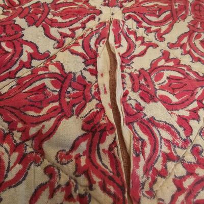 Assorted Quilts, Wall Hangers + Quilt Rack (GB1-JS)