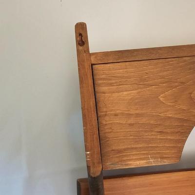 Assorted Quilts, Wall Hangers + Quilt Rack (GB1-JS)