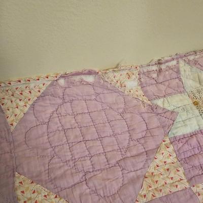 Assorted Quilts, Wall Hangers + Quilt Rack (GB1-JS)