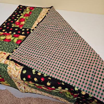 Assorted Quilts, Wall Hangers + Quilt Rack (GB1-JS)