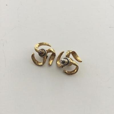 Sale Photo Thumbnail #40: See attached pictures