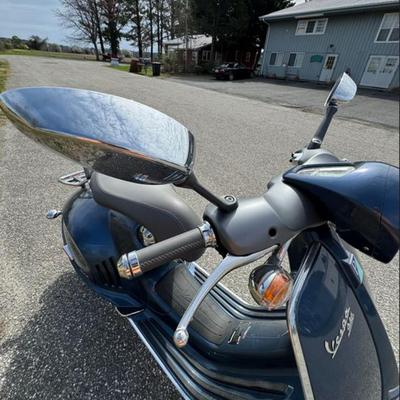 Sale Photo Thumbnail #47: Vespa Primavera 946 Motorcycle – 262 Miles Don’t miss this rare opportunity to own a virtually new Vespa Primavera 946 – a stunning blend of Italian design and modern performance. With only 262 total miles, this Vespa has been garage stored and rema