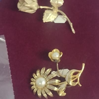 Collection of Brooches (#43)