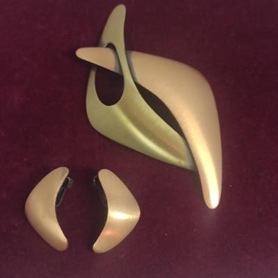 Vintage Kim Boomerang Shaped Brooch and Earring Set (#44)
