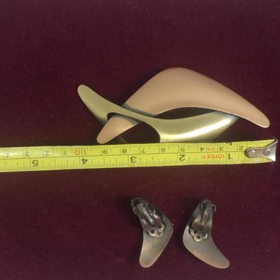Vintage Kim Boomerang Shaped Brooch and Earring Set (#44)