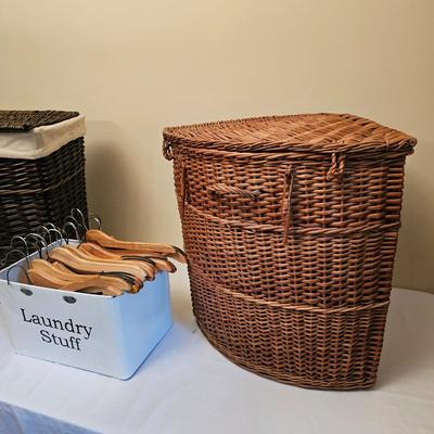 Laundry Items (GB1-JS)