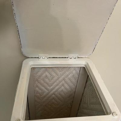 Laundry Items (GB1-JS)